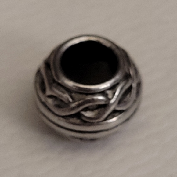 3/$30❤️Silver scroll spacers. OFF BRAND. Fits Pandora style bracelet 2 available - Picture 4 of 4